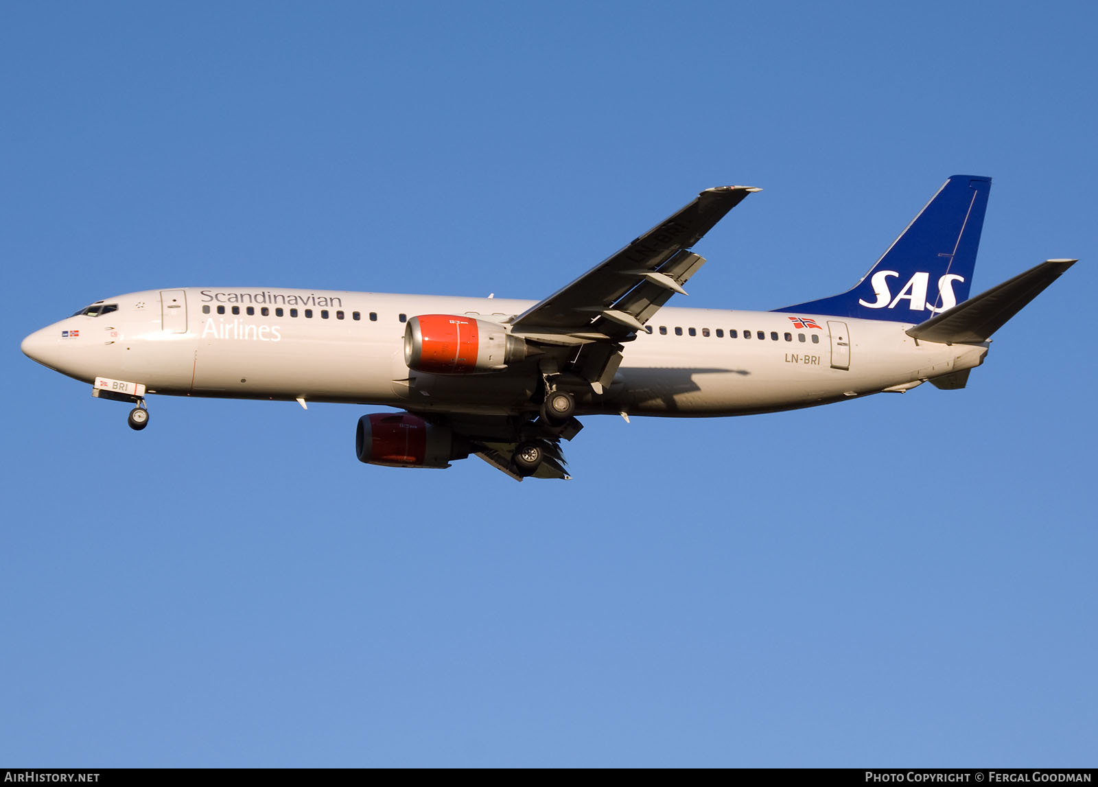 Aircraft Photo of LN-BRI | Boeing 737-405 | Scandinavian Airlines - SAS | AirHistory.net #569713