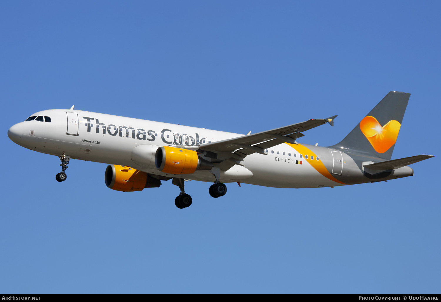 Aircraft Photo of OO-TCT | Airbus A320-212 | Thomas Cook Airlines | AirHistory.net #569745