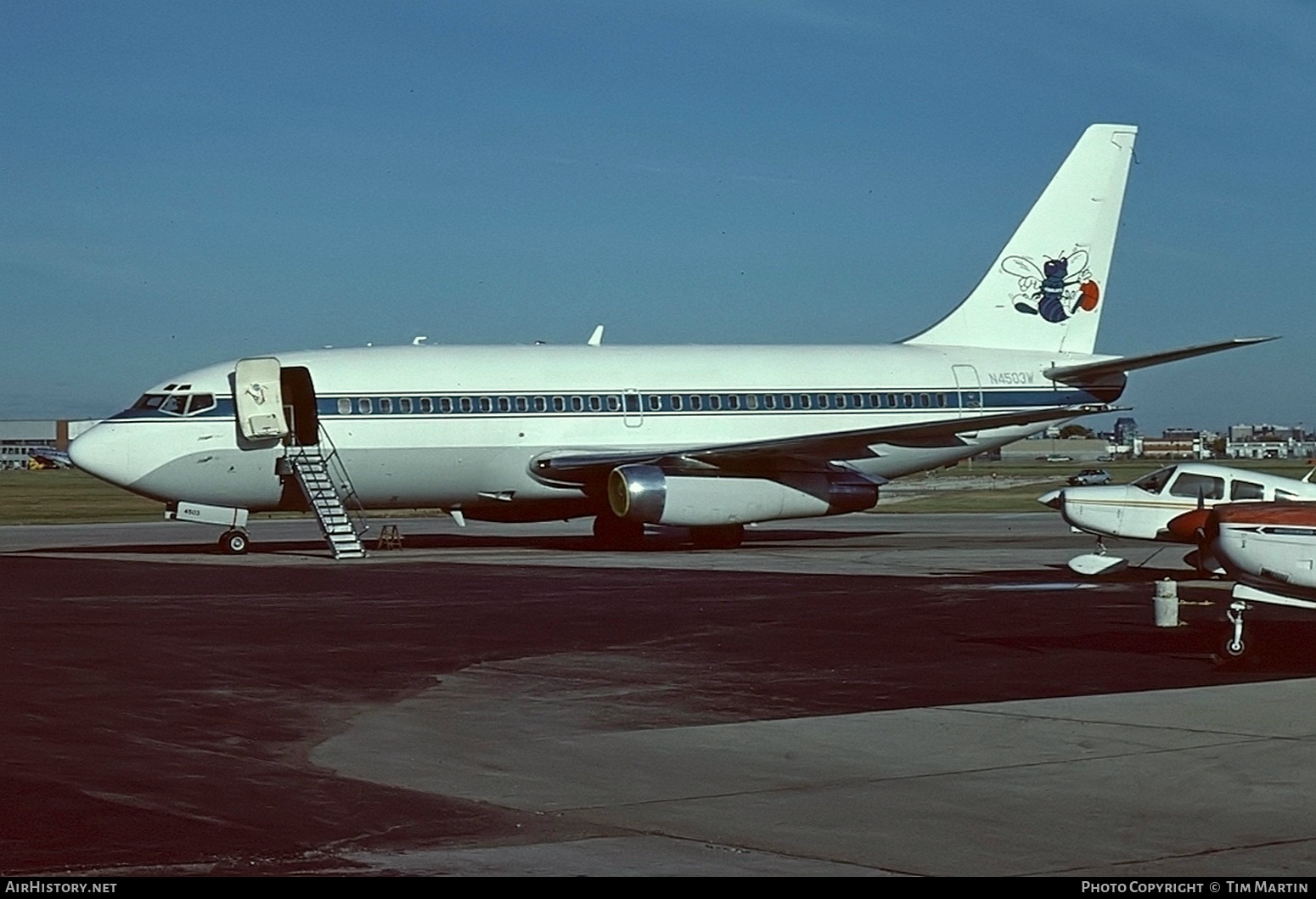 Aircraft Photo of N4503W | Boeing 737-247 | AirHistory.net #569802
