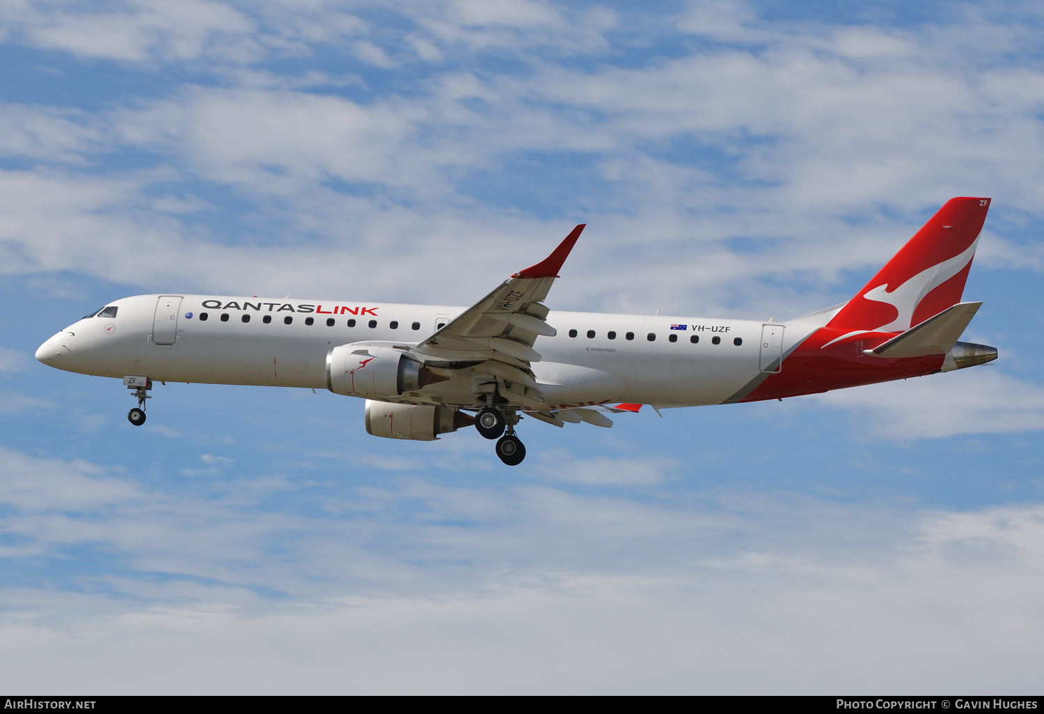 Aircraft Photo of VH-UZF | Embraer 190AR (ERJ-190-100IGW) | QantasLink | AirHistory.net #569809