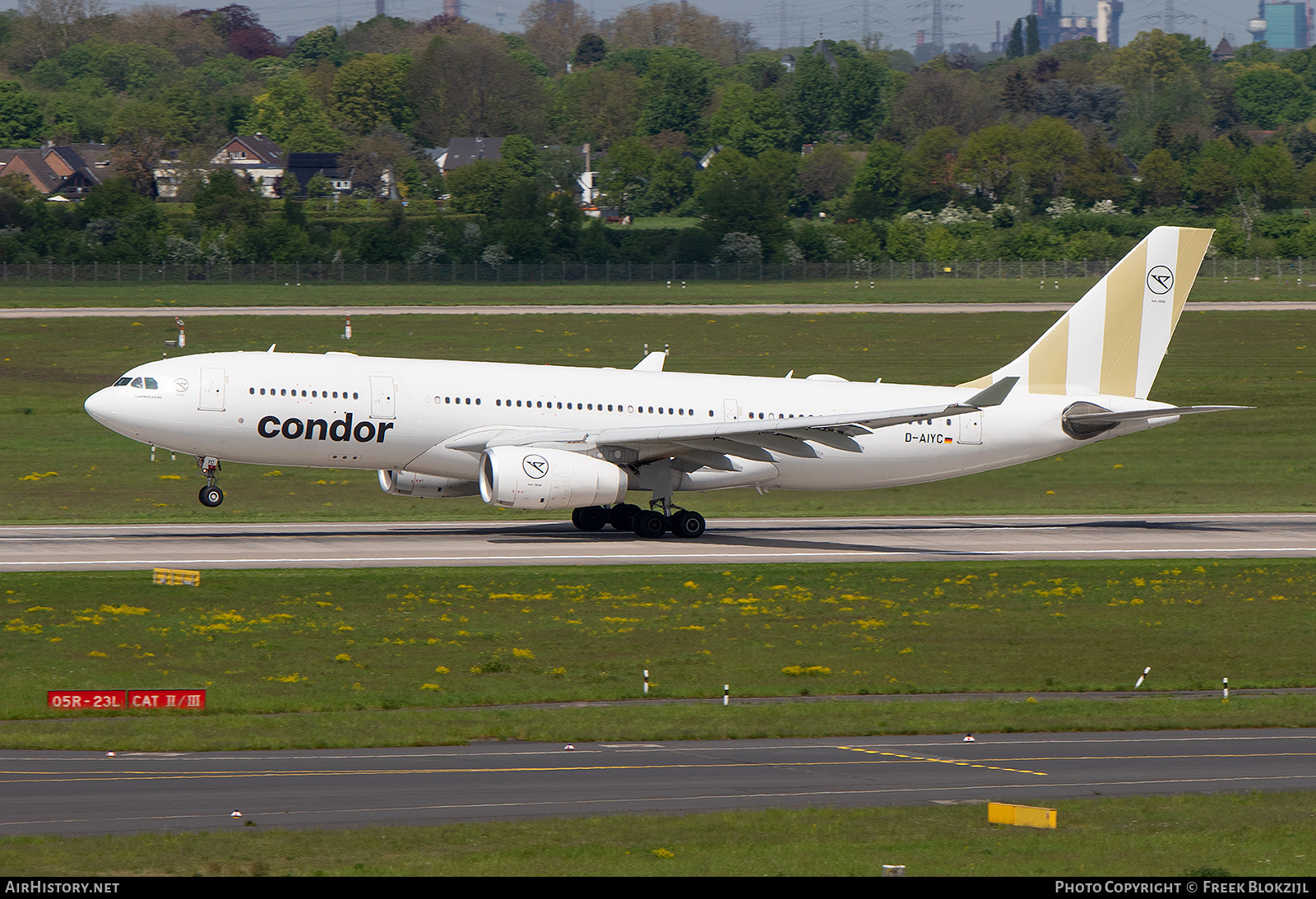 Aircraft Photo of D-AIYC | Airbus A330-243 | Condor Flugdienst | AirHistory.net #569826