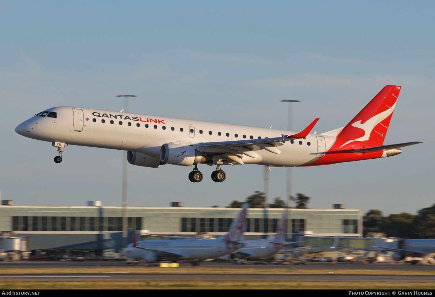 Aircraft Photo of VH-XVM | Embraer 190AR (ERJ-190-100IGW) | QantasLink | AirHistory.net #569869