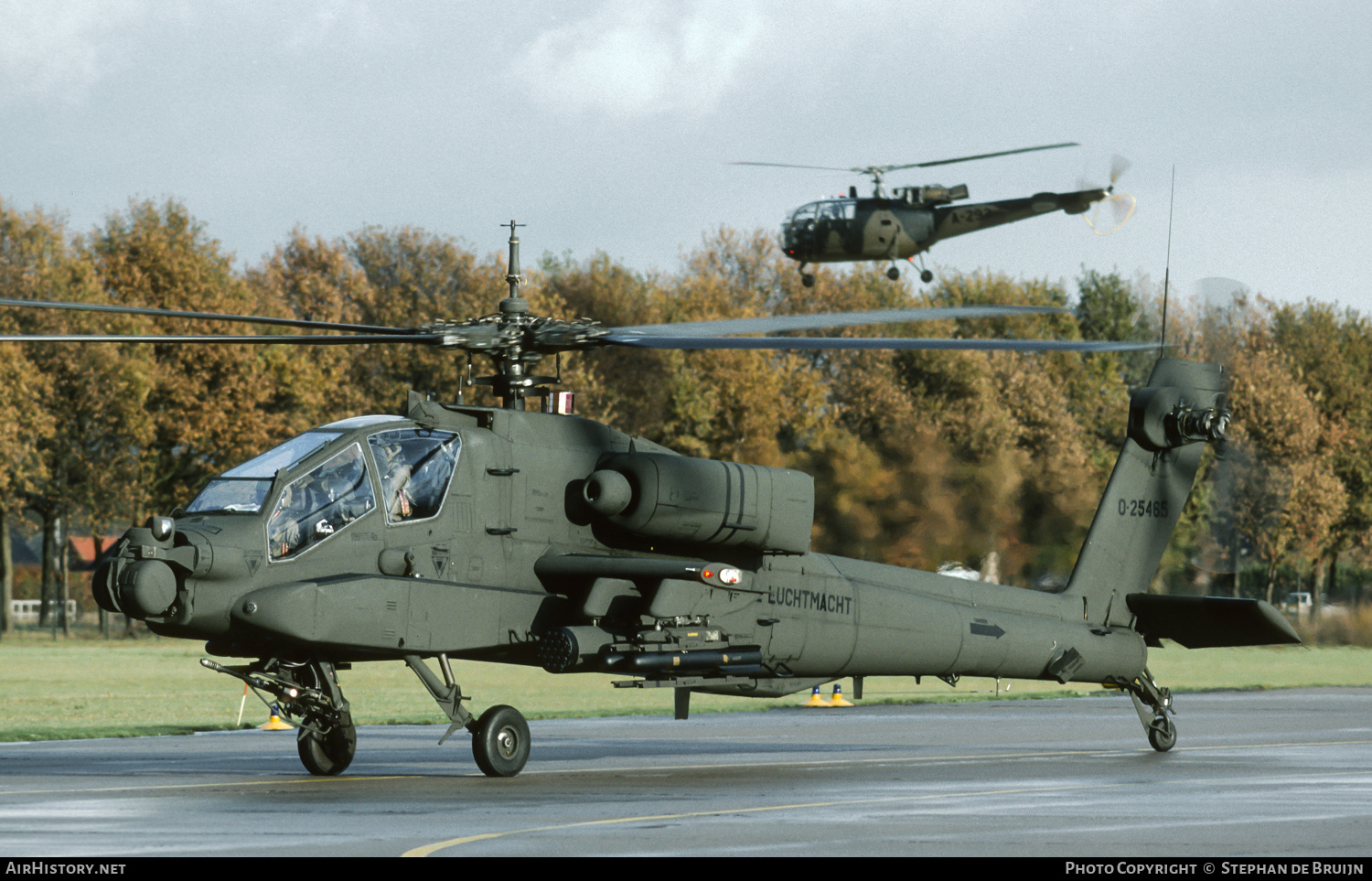 Aircraft Photo of 85-25465 / 0-25465 | McDonnell Douglas AH-64A Apache | Netherlands - Air Force | AirHistory.net #570003