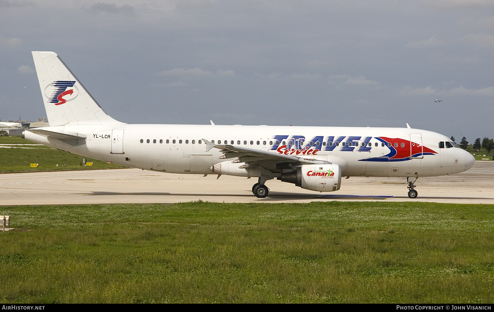 Aircraft Photo of YL-LCR | Airbus A320-214 | Travel Service | AirHistory.net #570161