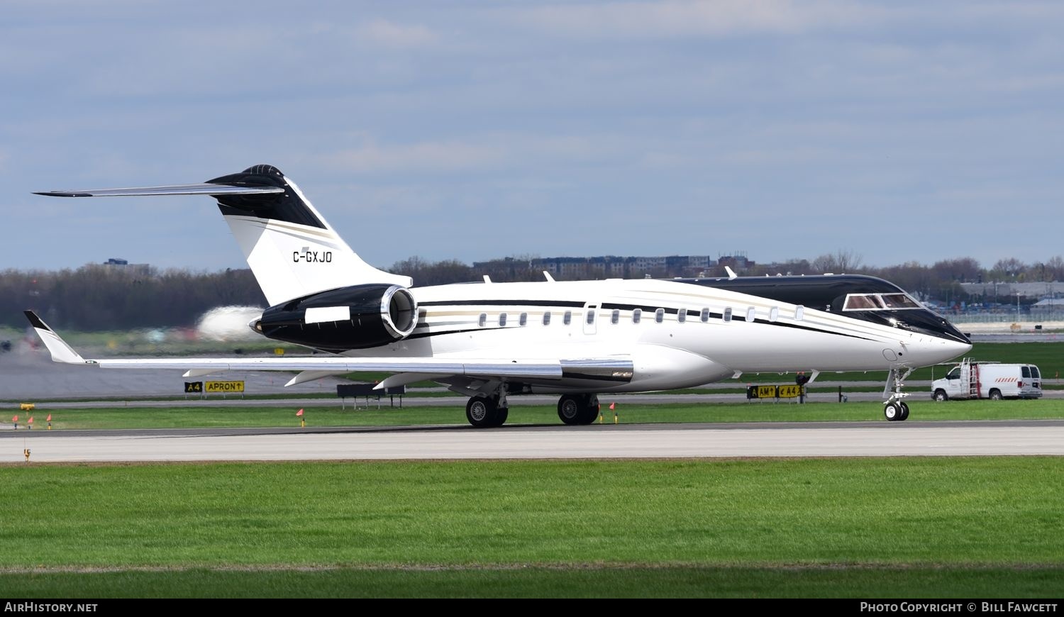 Aircraft Photo of C-GXJO | Bombardier Global 6500 (BD-700-1A10) | AirHistory.net #570221