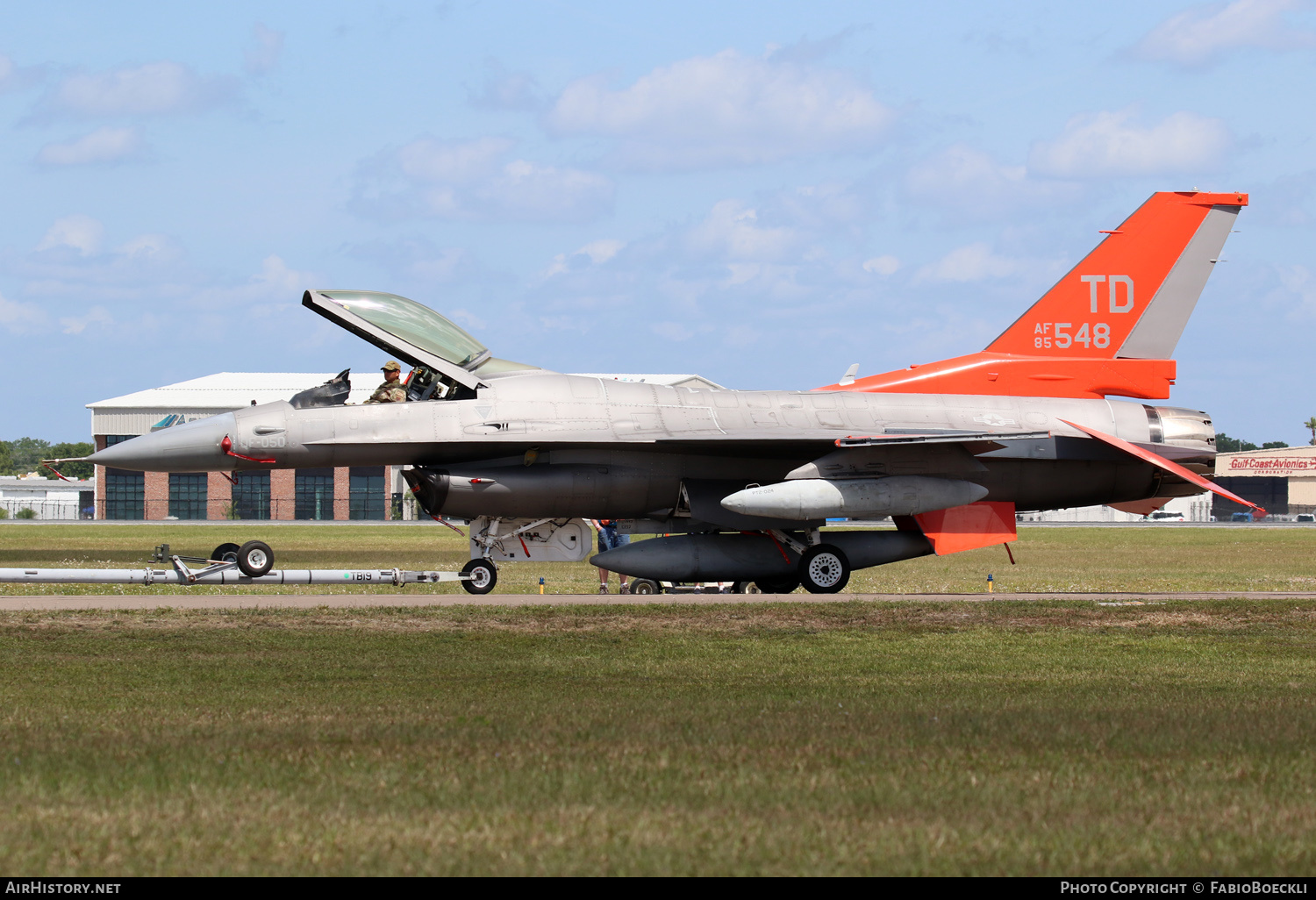 Aircraft Photo of 85-1548 / AF85-548 | General Dynamics F-16C Fighting Falcon | USA - Air Force | AirHistory.net #570234