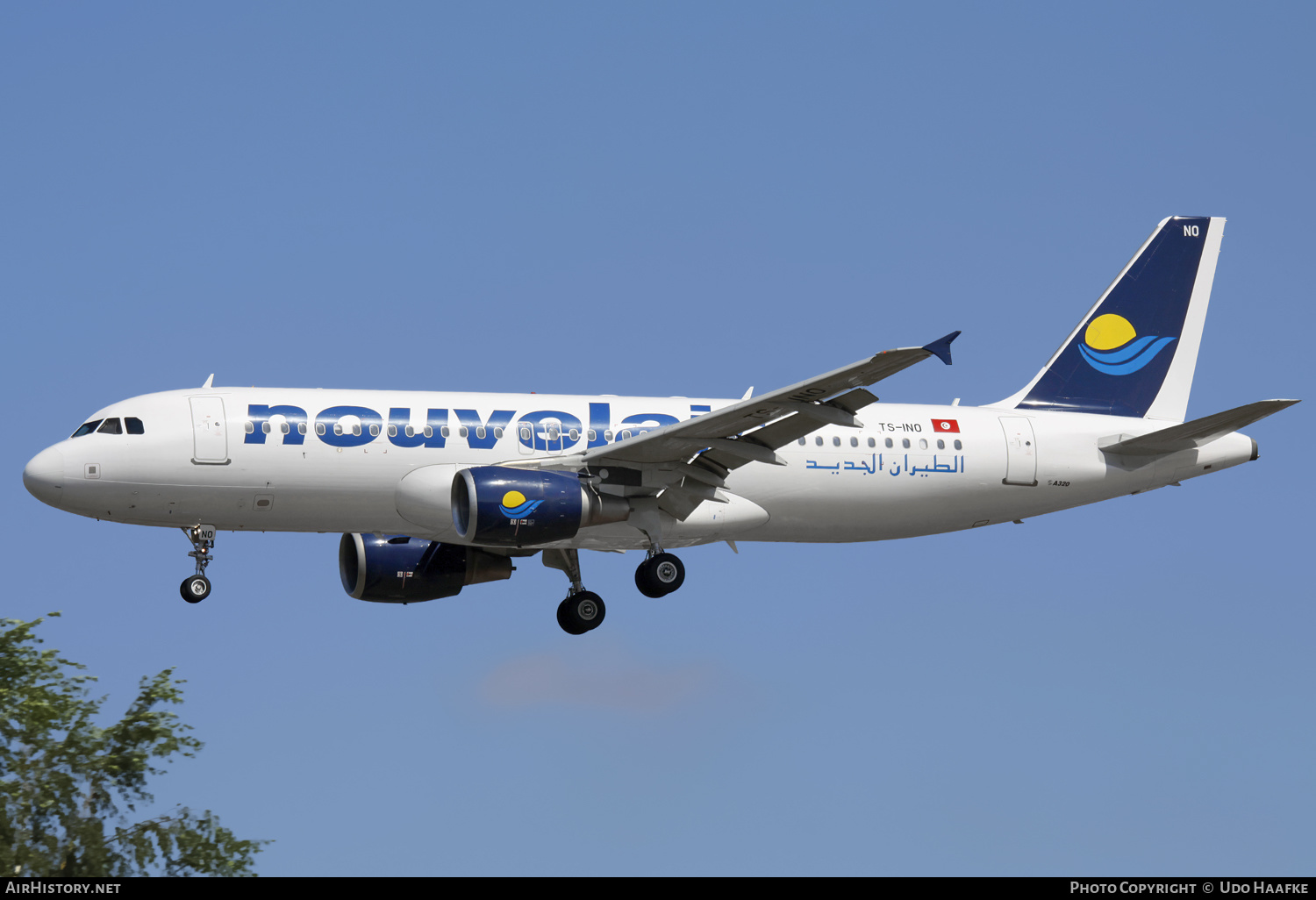 Aircraft Photo of TS-INO | Airbus A320-214 | Nouvelair Tunisie | AirHistory.net #570243