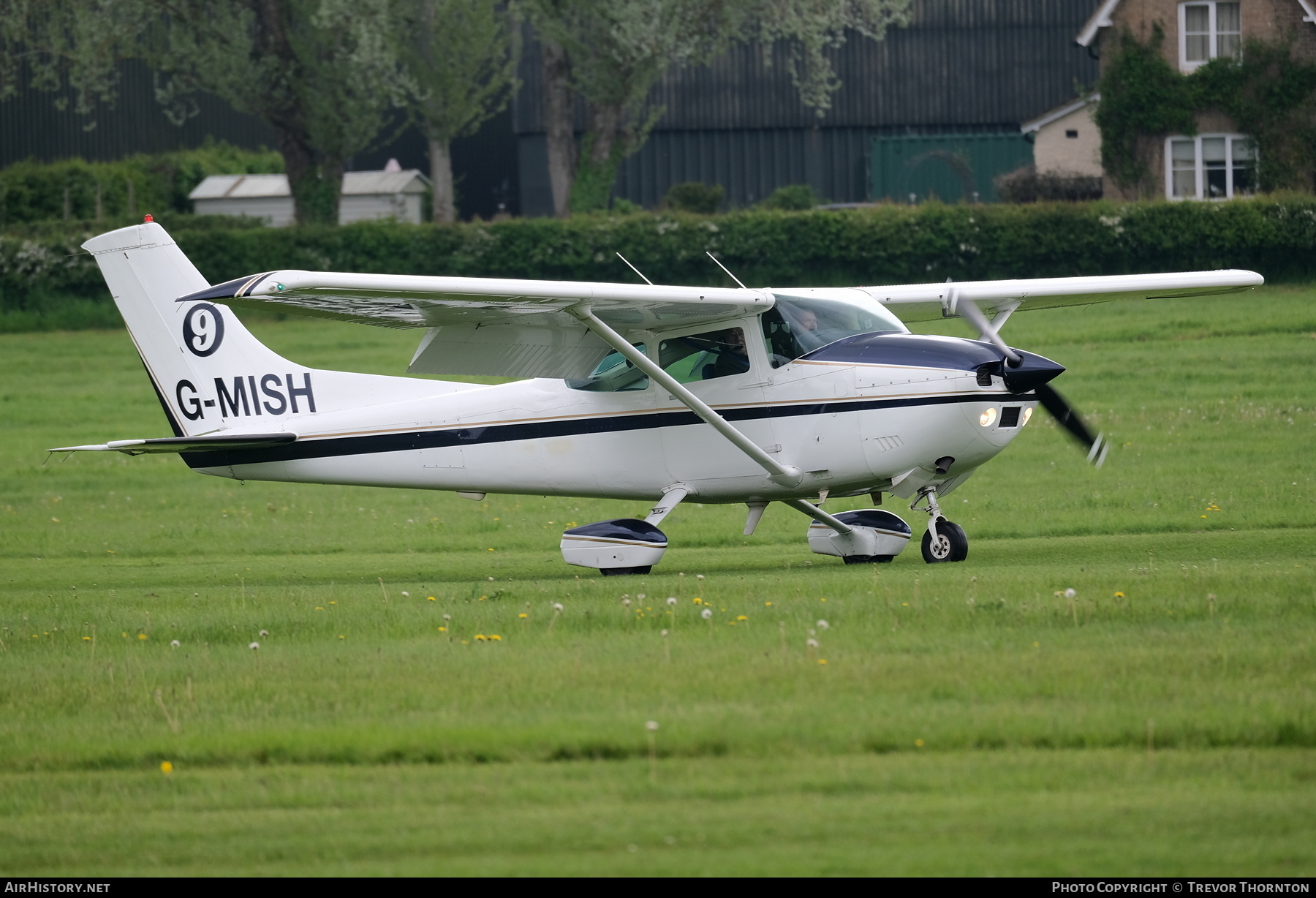 Aircraft Photo of G-MISH | Cessna 182R Skylane | AirHistory.net #570349
