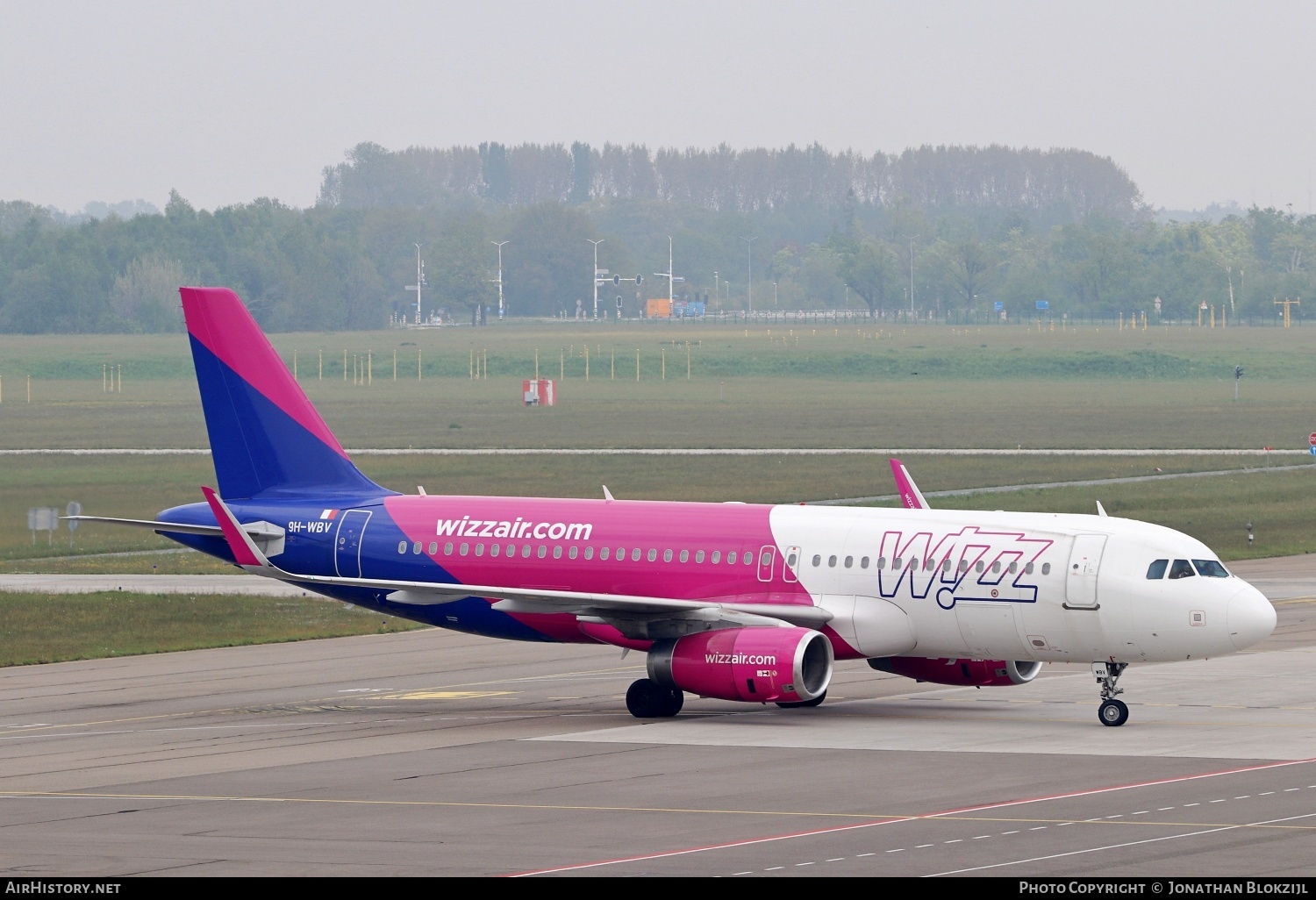 Aircraft Photo of 9H-WBV | Airbus A320-232 | Wizz Air | AirHistory.net #570373