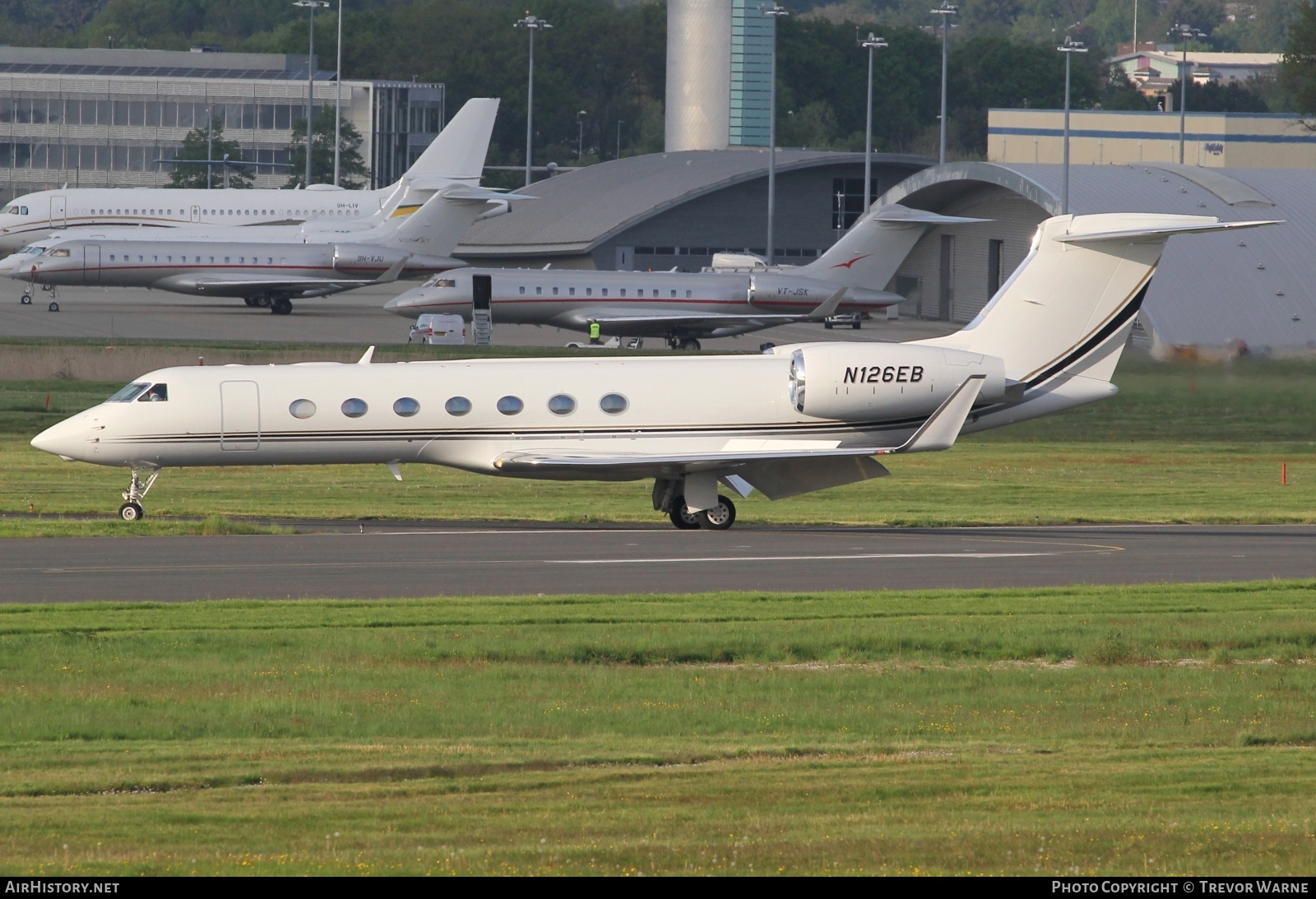 Aircraft Photo of N126EB | Gulfstream Aerospace G-V-SP Gulfstream G550 | AirHistory.net #570381