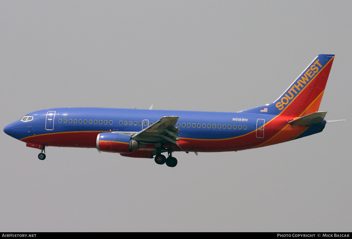 Aircraft Photo of N618WN | Boeing 737-3H4 | Southwest Airlines | AirHistory.net #570402