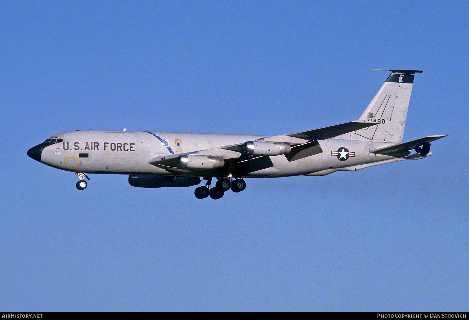 Aircraft Photo of 57-1490 / 71490 | Boeing KC-135A Stratotanker | USA - Air Force | AirHistory.net #570439