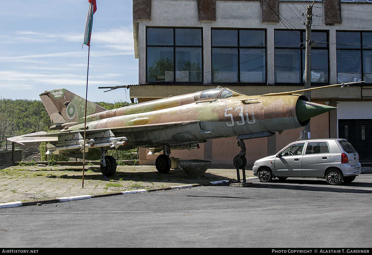 Aircraft Photo of 530 | Mikoyan-Gurevich MiG-21BIS Lazur | Bulgaria - Air Force | AirHistory.net #570468
