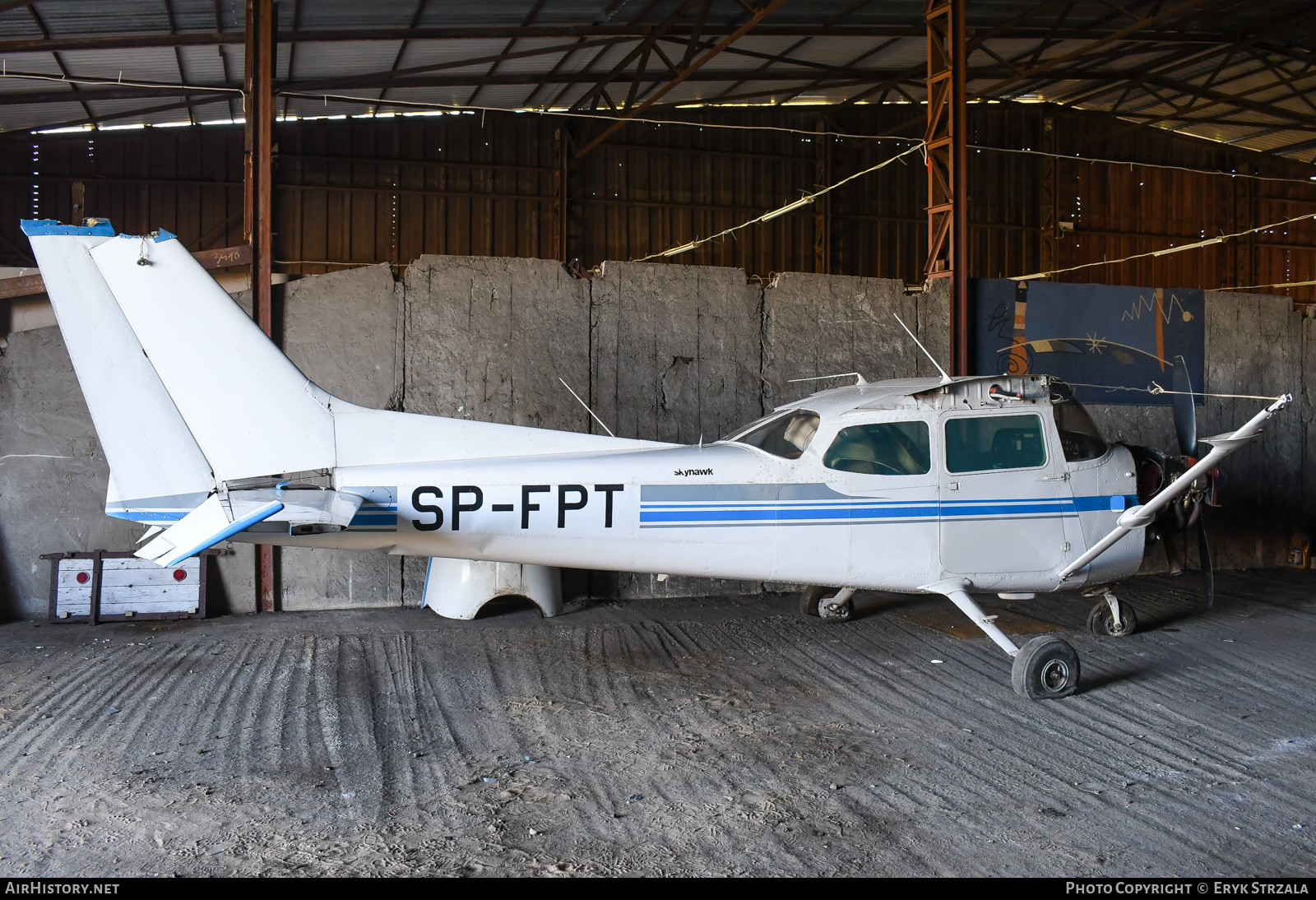 Aircraft Photo of SP-FPT | Cessna 172M Skyhawk | AirHistory.net #570526
