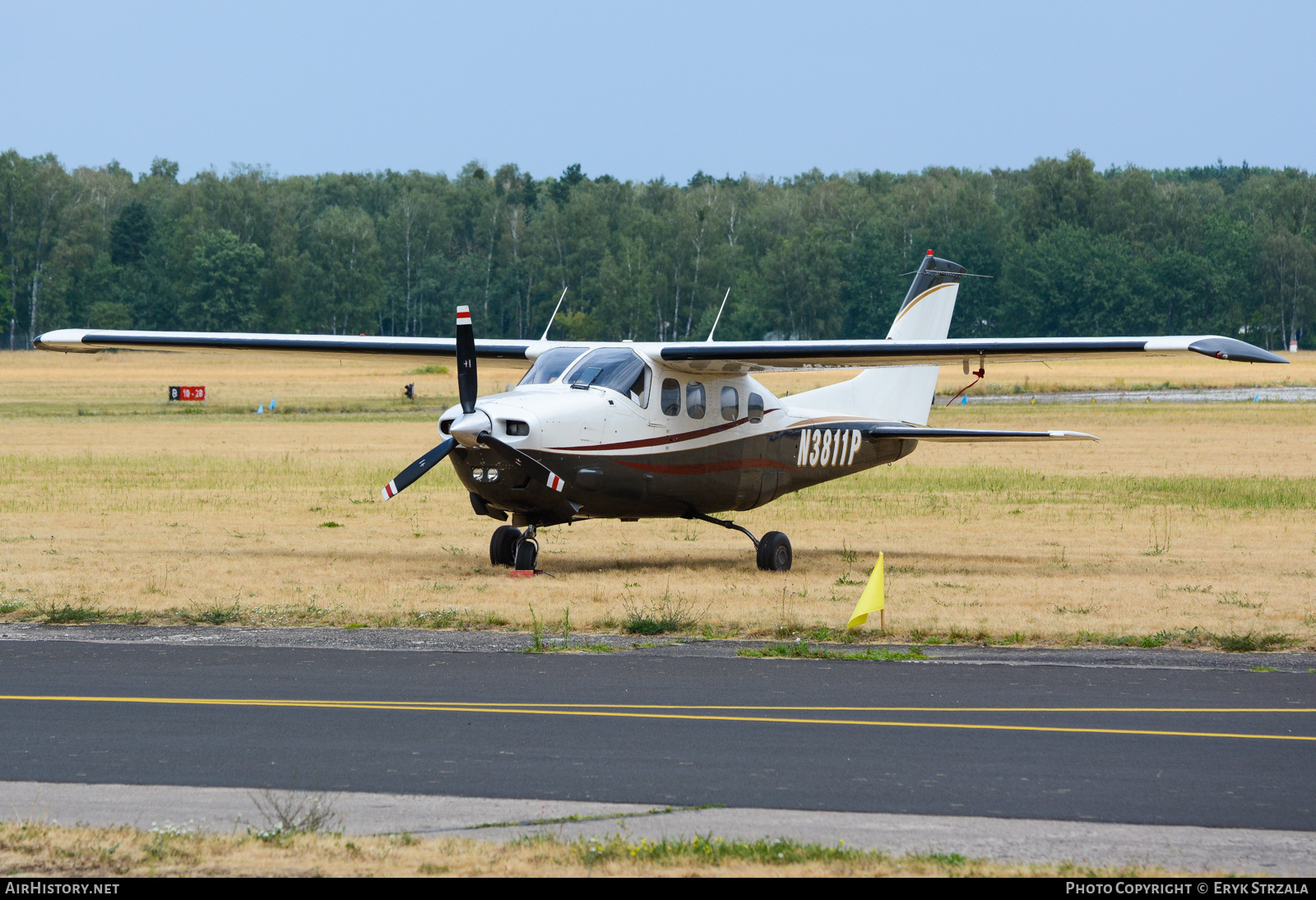 Aircraft Photo of N3811P | Cessna P210N Pressurized Centurion | AirHistory.net #570532