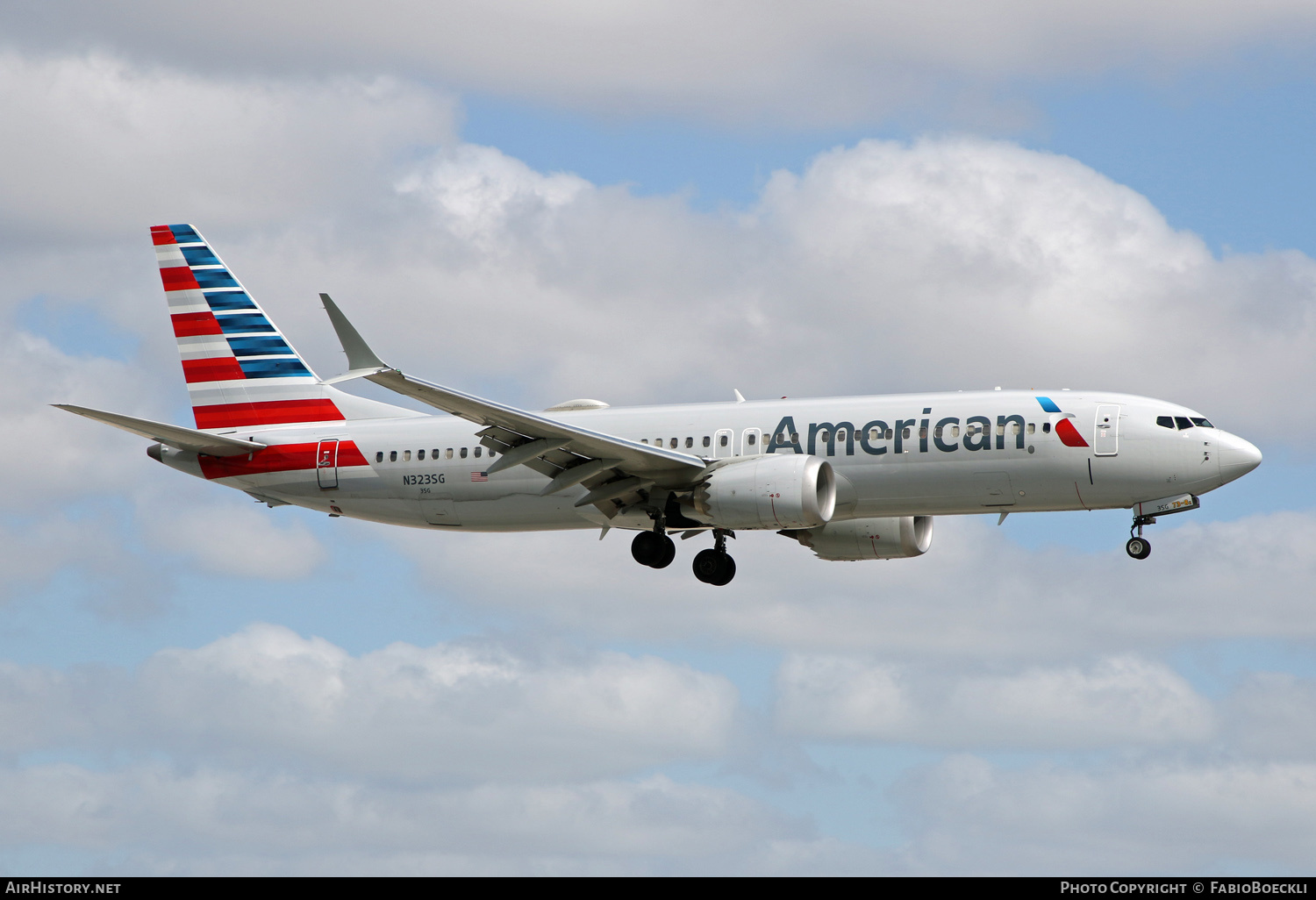 Aircraft Photo of N323SG | Boeing 737-8 Max 8 | American Airlines | AirHistory.net #570545