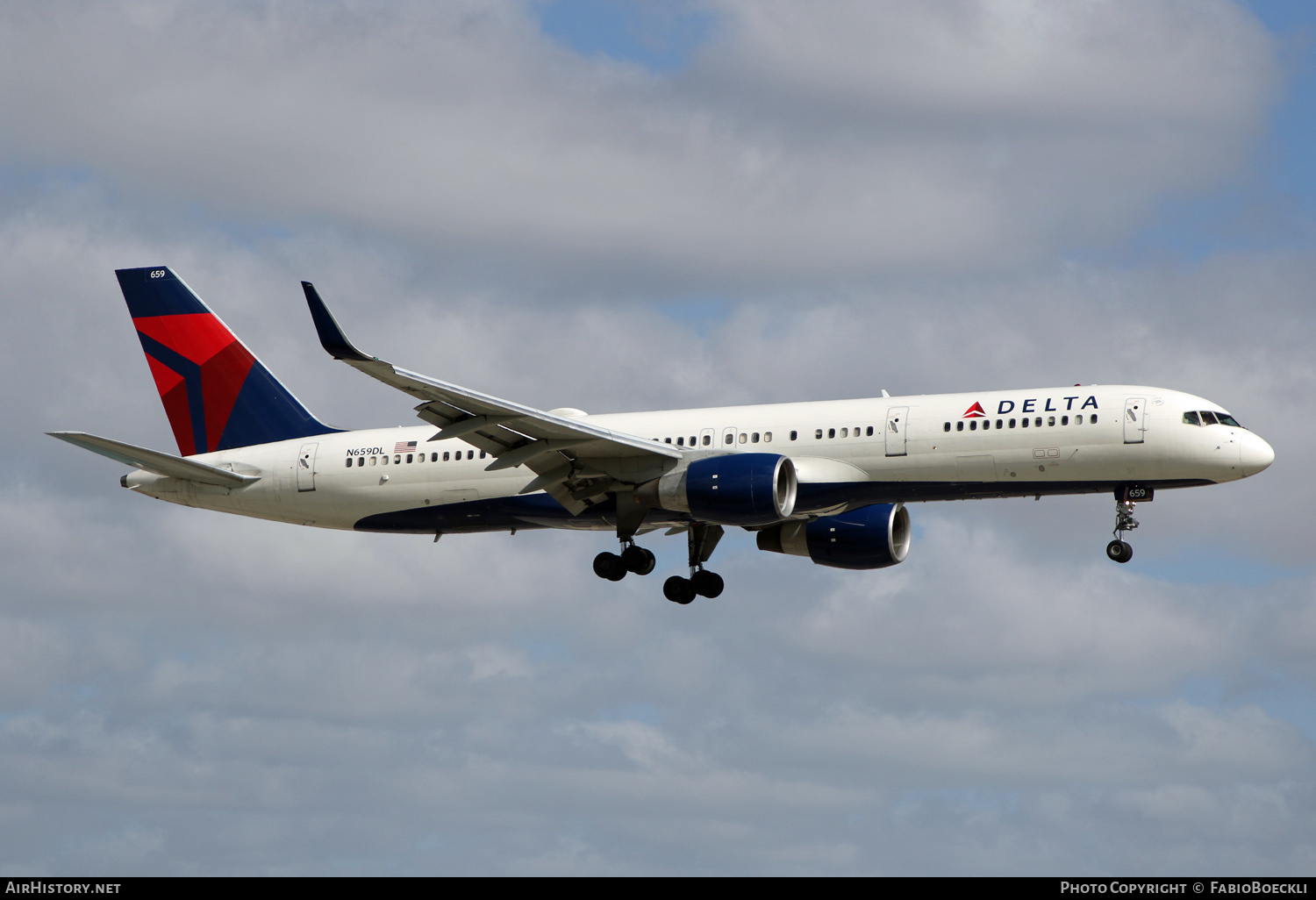 Aircraft Photo of N659DL | Boeing 757-232 | Delta Air Lines | AirHistory.net #570546