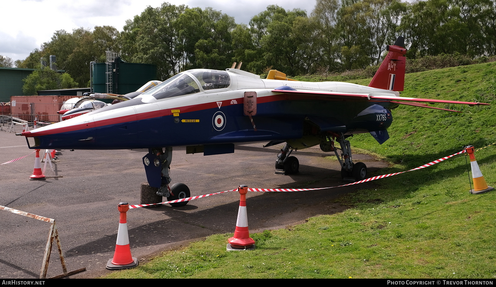 Aircraft Photo of XX765 | Sepecat Jaguar GR1/ACT | UK - Air Force | AirHistory.net #570568