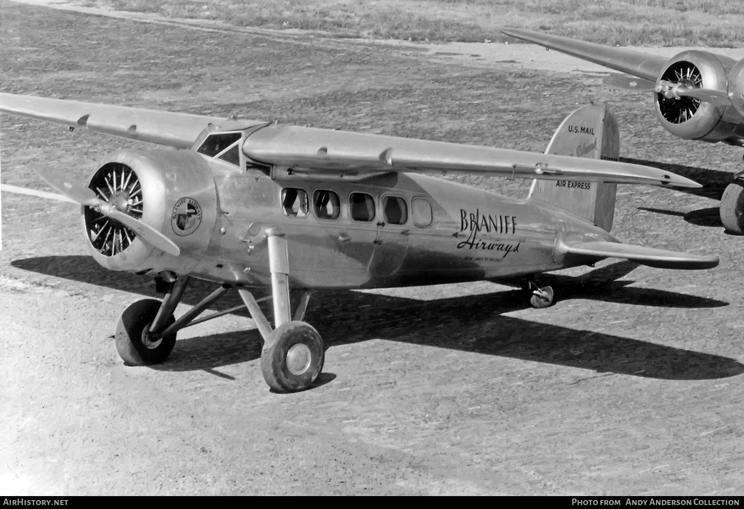 Aircraft Photo of N12288 / NC12288 | Lockheed DL-1B Vega Special | Braniff Airways | AirHistory.net #570589