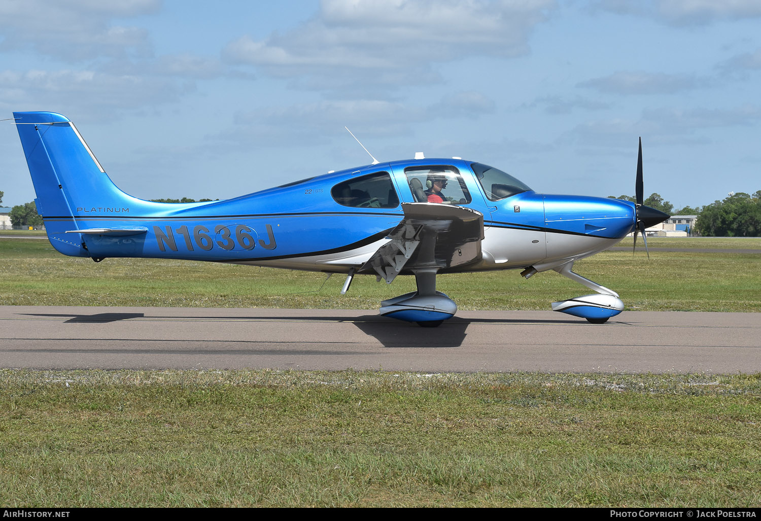 Aircraft Photo of N1636J | Cirrus SR-22 G6-GTS Platinum | AirHistory.net #570601