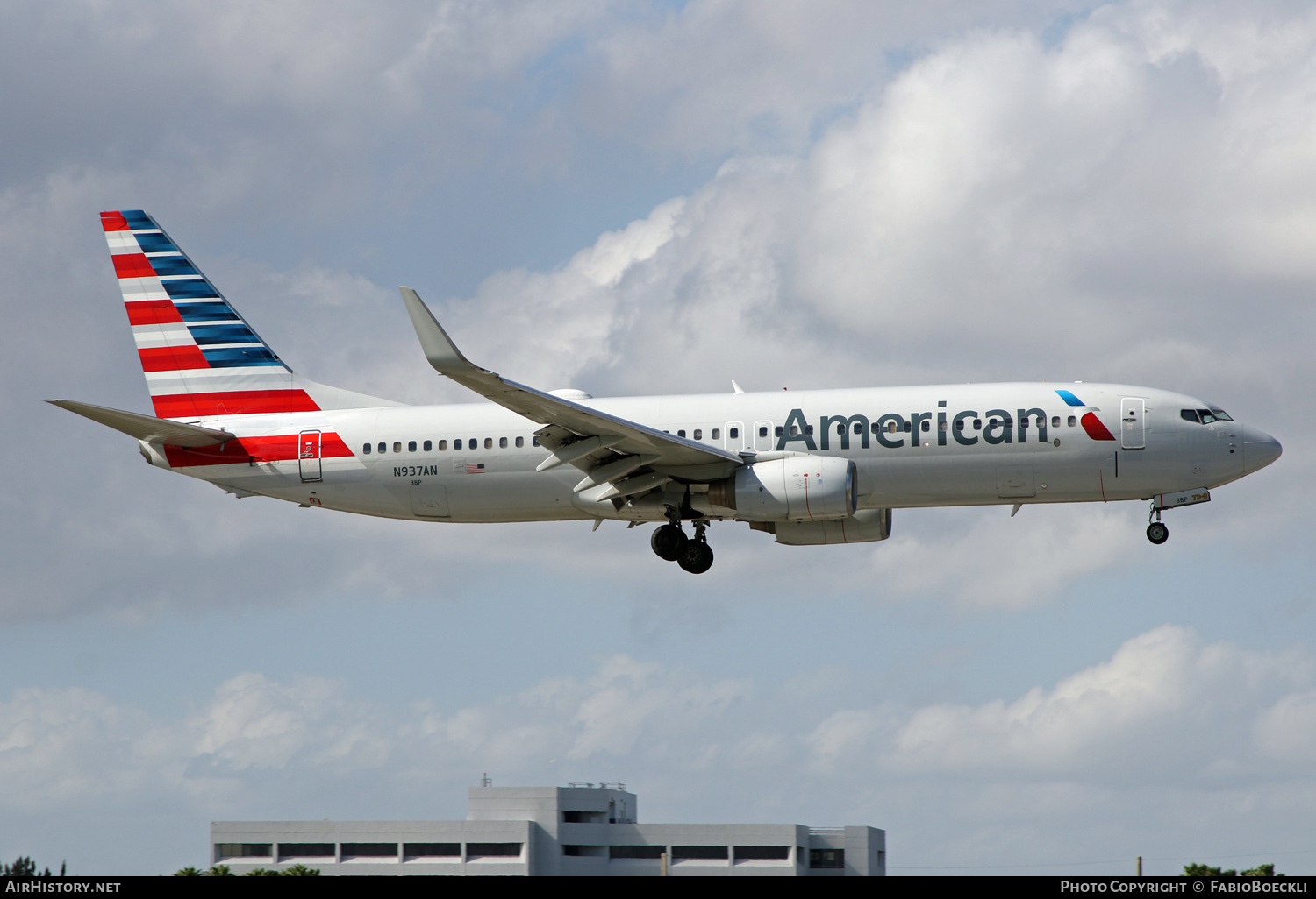 Aircraft Photo of N937AN | Boeing 737-823 | American Airlines | AirHistory.net #570715