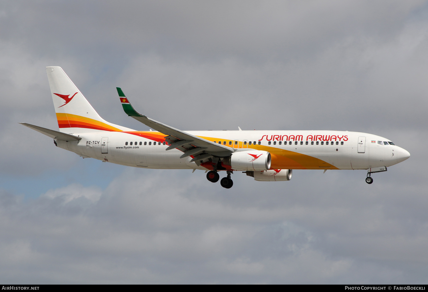 Aircraft Photo of PZ-TCV | Boeing 737-8Q8 | Surinam Airways | AirHistory.net #570740