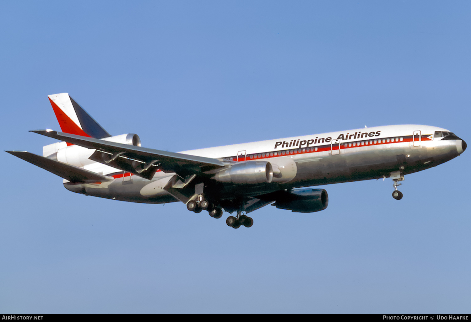 Aircraft Photo of RP-C2114 | McDonnell Douglas DC-10-30 | Philippine Airlines | AirHistory.net #570782