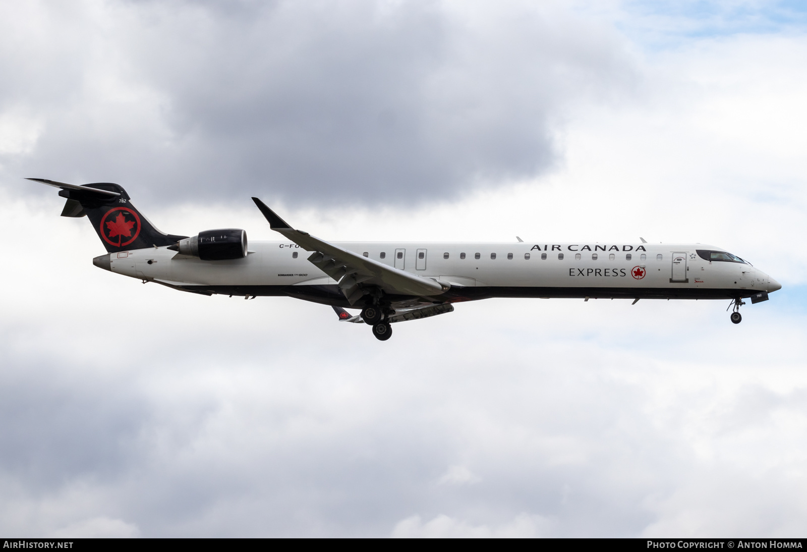 Aircraft Photo of C-FOJZ | Bombardier CRJ-900 (CL-600-2D24) | Air Canada Express | AirHistory.net #570837
