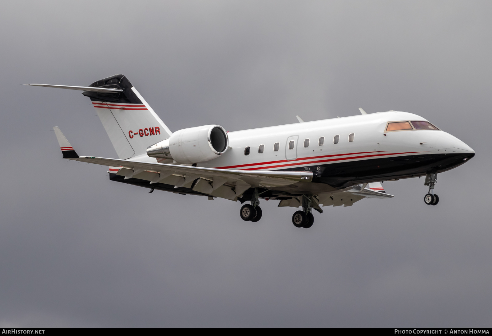 Aircraft Photo of C-GCNR | Bombardier Challenger 604 (CL-600-2B16) | AirHistory.net #570838