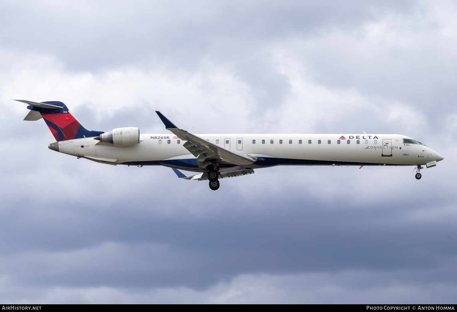 Aircraft Photo of N826SK | Bombardier CRJ-900LR (CL-600-2D24) | Delta Connection | AirHistory.net #570848