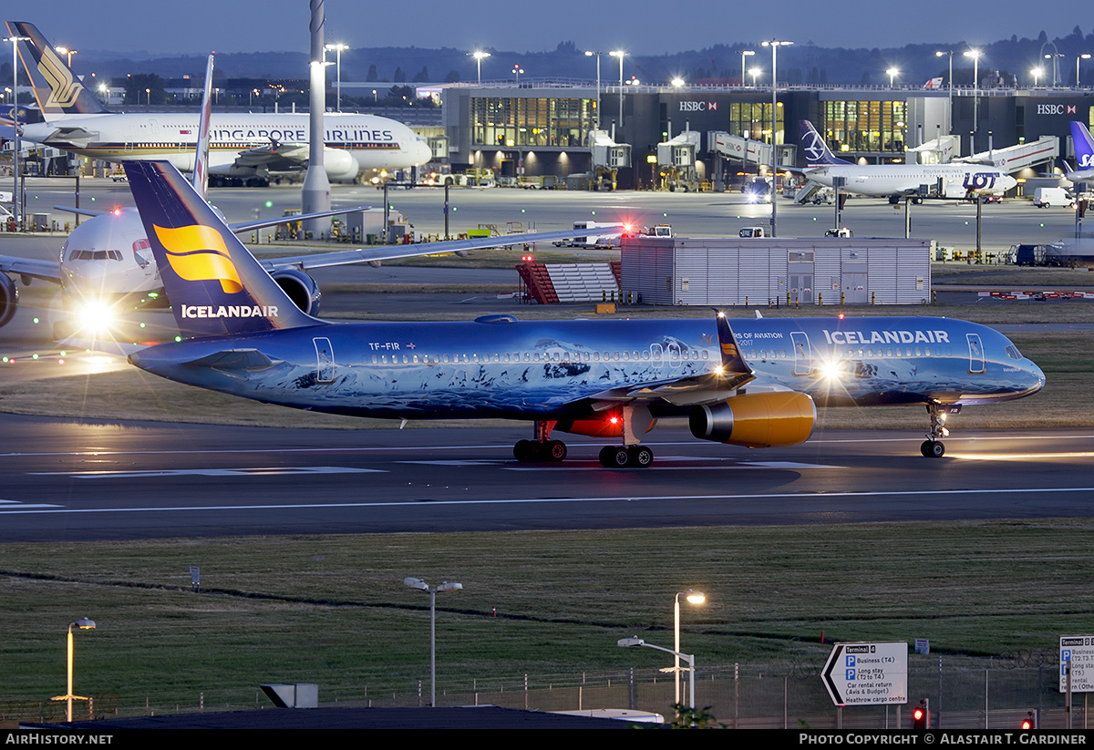 Aircraft Photo of TF-FIR | Boeing 757-256 | Icelandair | AirHistory.net #570875