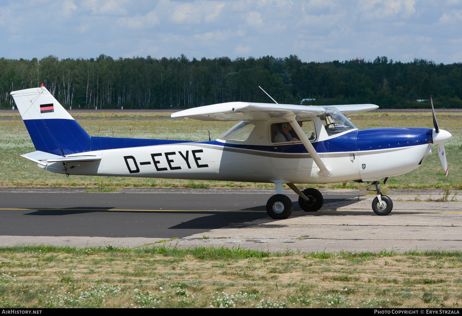 Aircraft Photo of D-EEYE | Reims F150L | AirHistory.net #570911