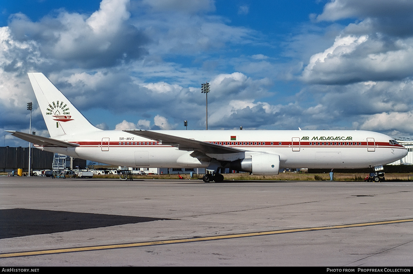 Aircraft Photo of 5R-MVZ | Boeing 767-33A/ER | Air Madagascar | AirHistory.net #570941