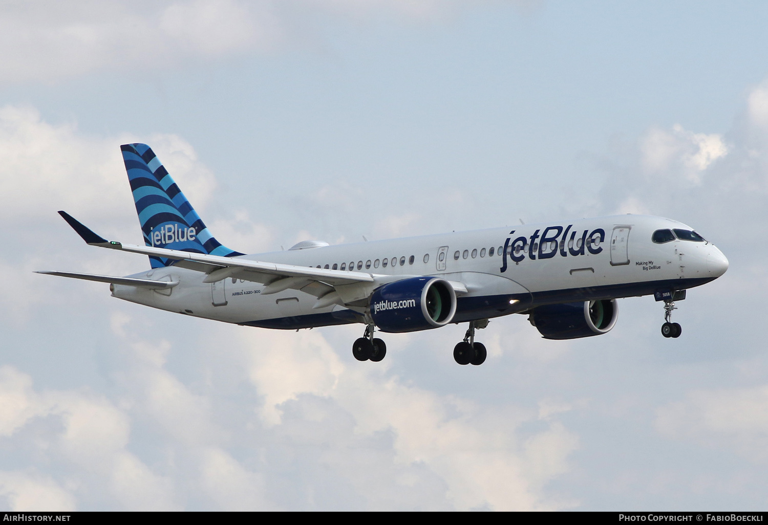Aircraft Photo of N3058J | Airbus A220-371 (BD-500-1A11) | JetBlue Airways | AirHistory.net #570957
