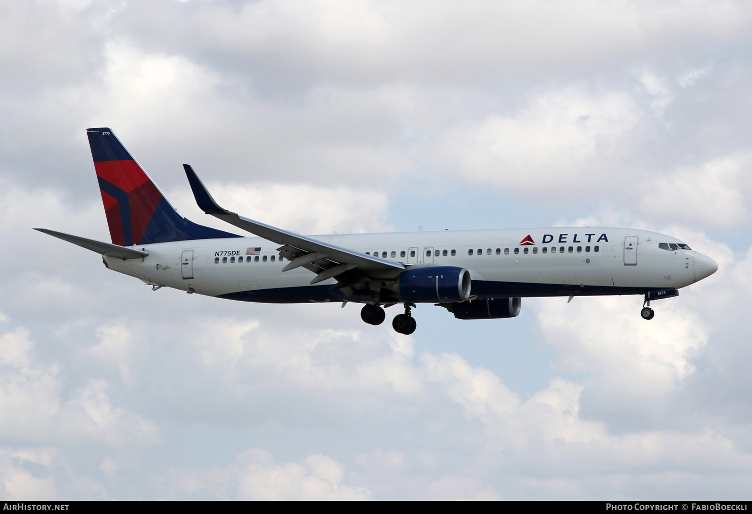 Aircraft Photo of N775DE | Boeing 737-8EH | Delta Air Lines | AirHistory.net #570959