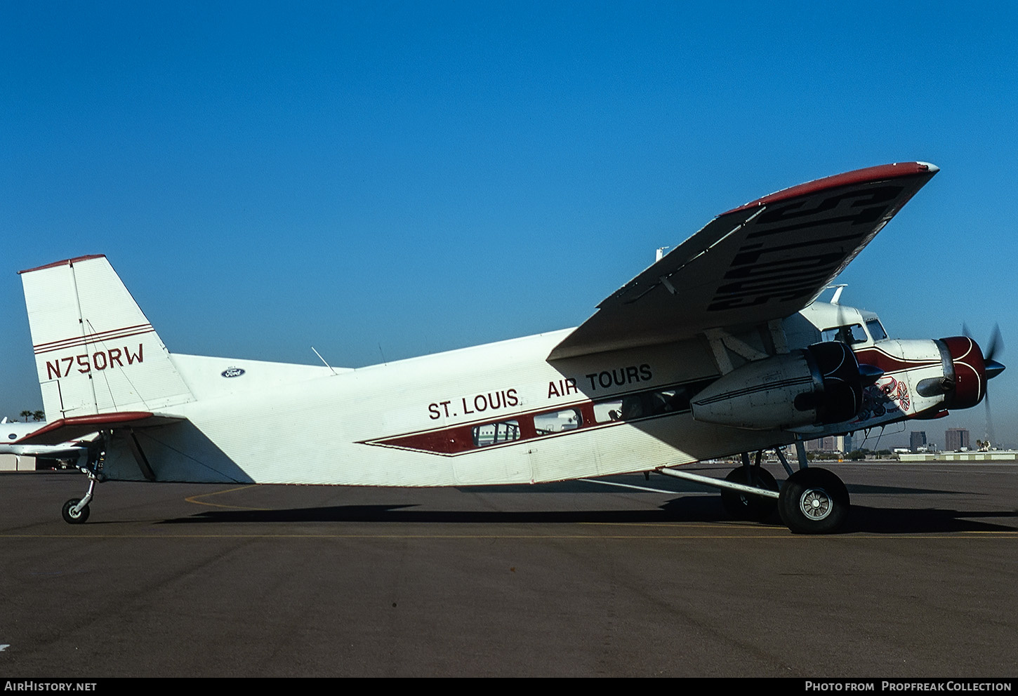 Aircraft Photo of N750RW | Stout Bushmaster 2000 | St. Louis Air Tours | AirHistory.net #570991