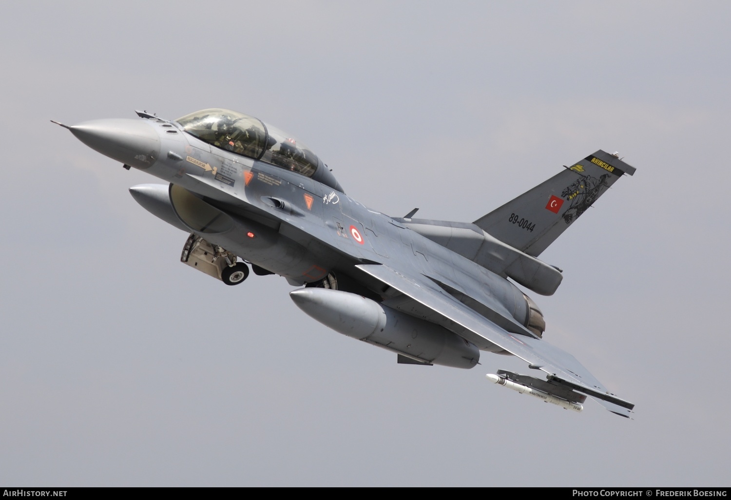 Aircraft Photo of 89-0044 | General Dynamics F-16DG Fighting Falcon | Turkey - Air Force | AirHistory.net #571038