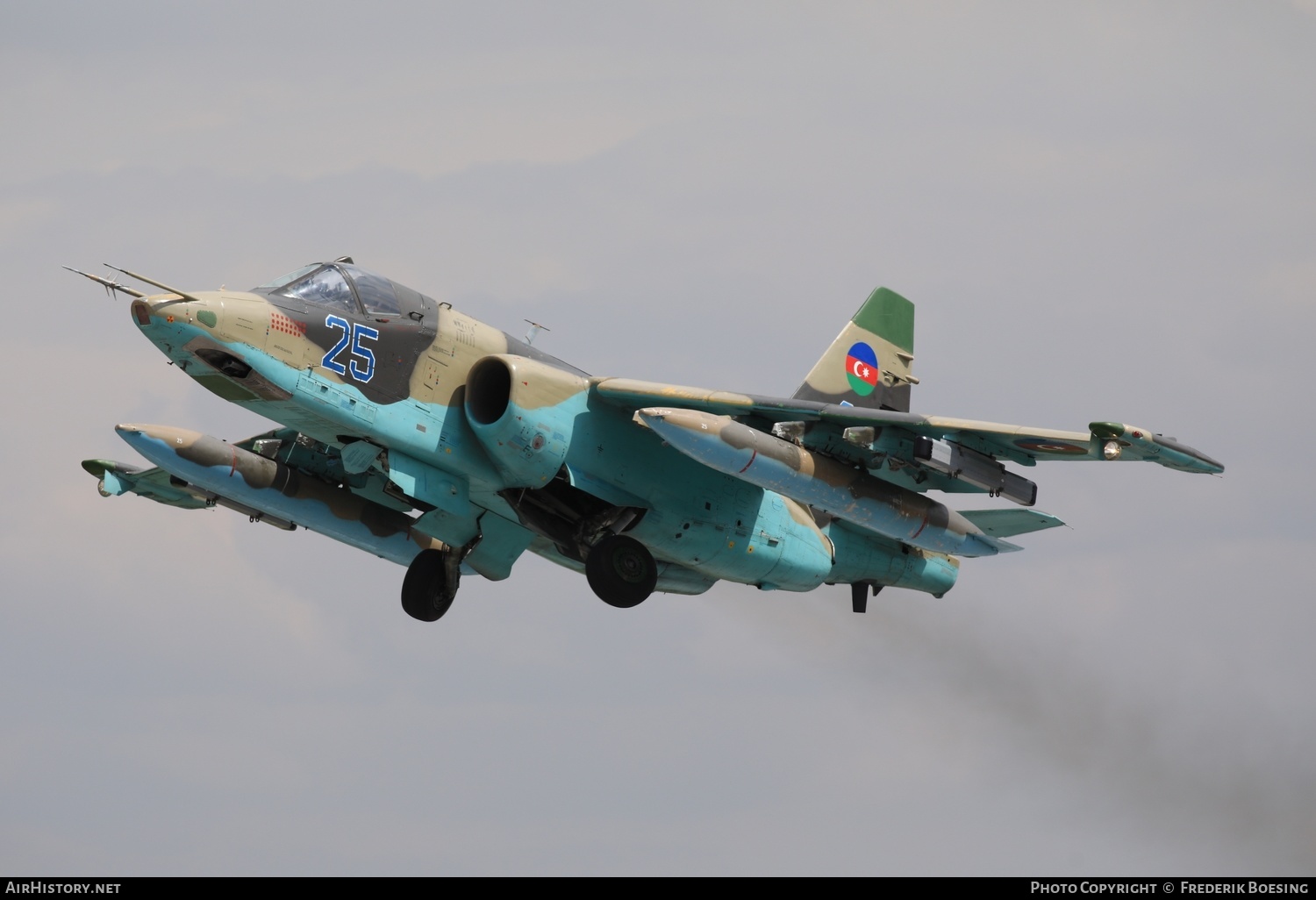 Aircraft Photo of 25 blue | Sukhoi Su-25BM | Azerbaijan - Air Force | AirHistory.net #571043