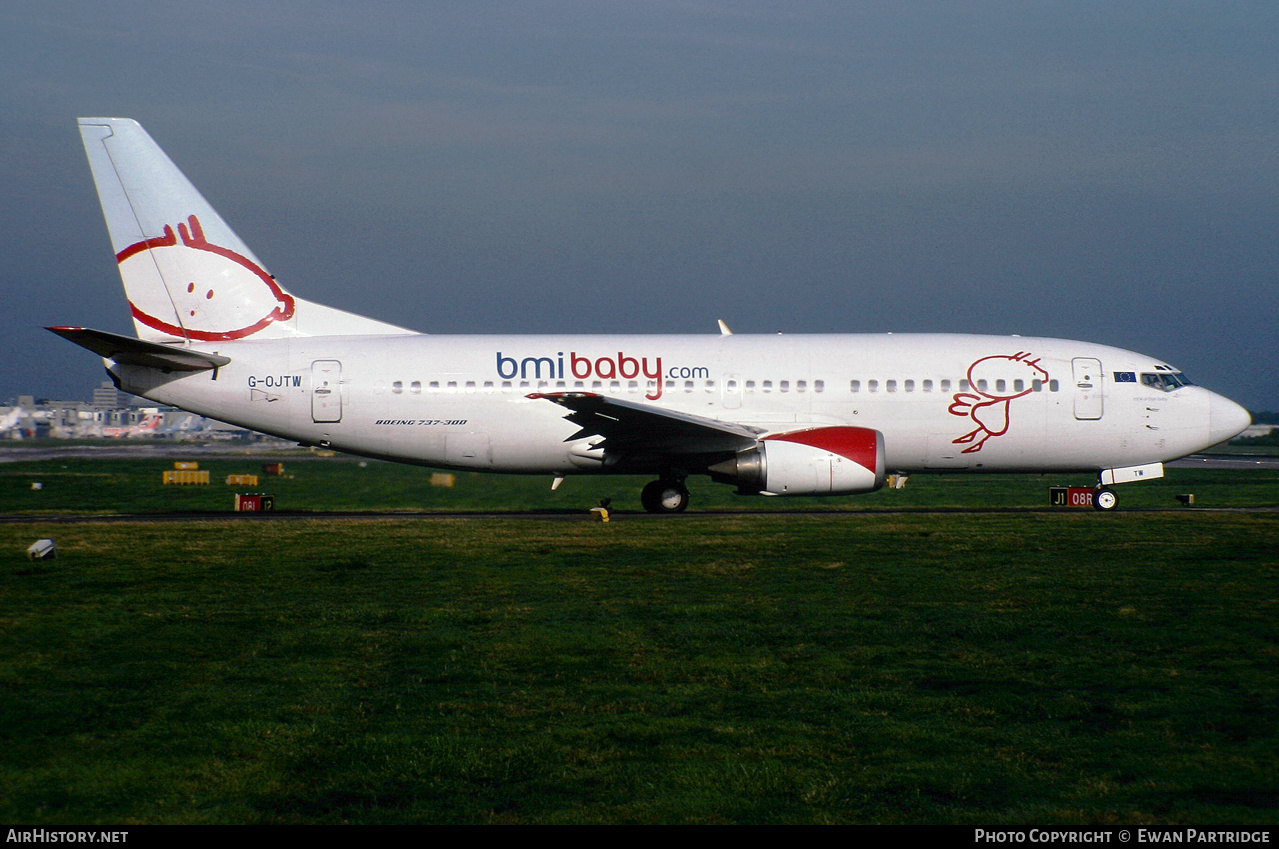 Aircraft Photo of G-OJTW | Boeing 737-36N | Bmibaby | AirHistory.net #571072