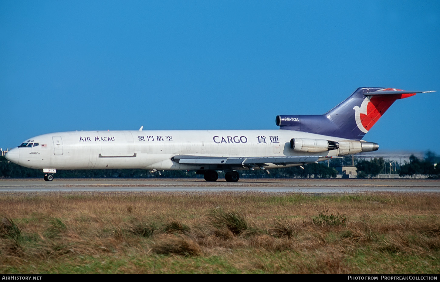 Aircraft Photo of 9M-TGA | Boeing 727-2F2/Adv(F) | Air Macau Cargo | AirHistory.net #571132