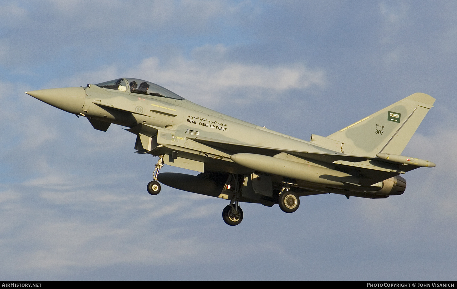 Aircraft Photo of 307 | Eurofighter EF-2000 Typhoon F2 | Saudi Arabia - Air Force | AirHistory.net #571150