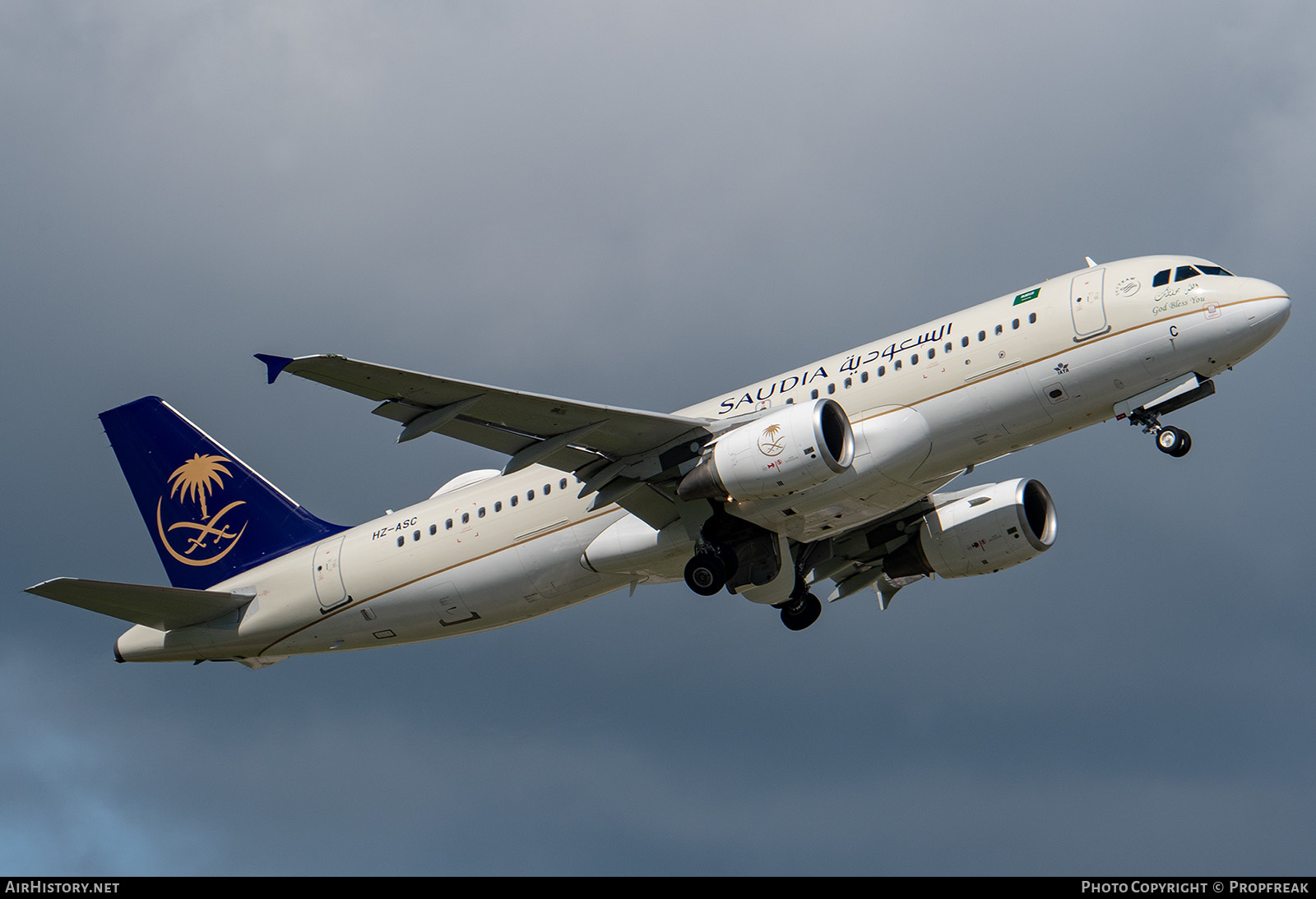 Aircraft Photo of HZ-ASC | Airbus A320-214 | Saudia - Saudi Arabian Airlines | AirHistory.net #571249