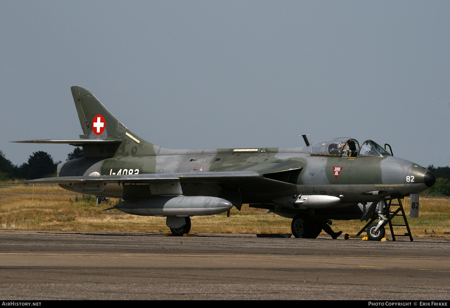 Aircraft Photo of SE-DXM / J-4082 | Hawker Hunter F58 | Switzerland - Air Force | AirHistory.net #571324