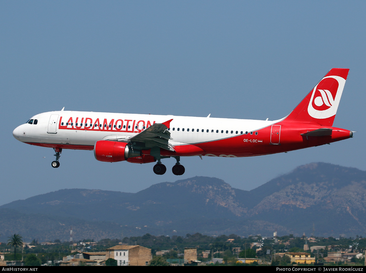 Aircraft Photo of OE-LOC | Airbus A320-214 | Laudamotion | AirHistory.net #571349