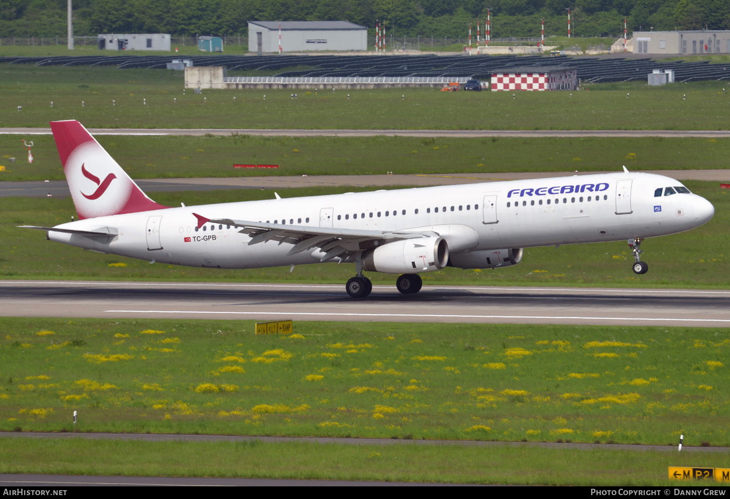 Aircraft Photo of TC-GPB | Airbus A321-232 | Freebird Airlines | AirHistory.net #571413