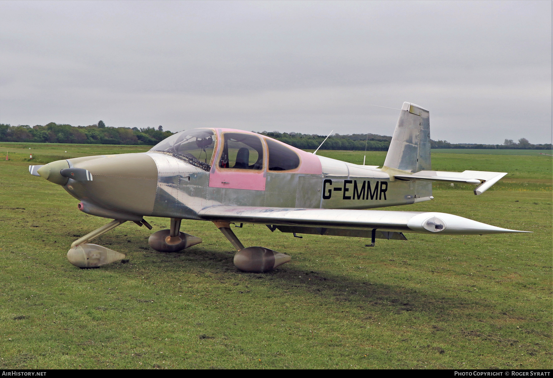 Aircraft Photo of G-EMMR | Van's RV-10 | AirHistory.net #571427