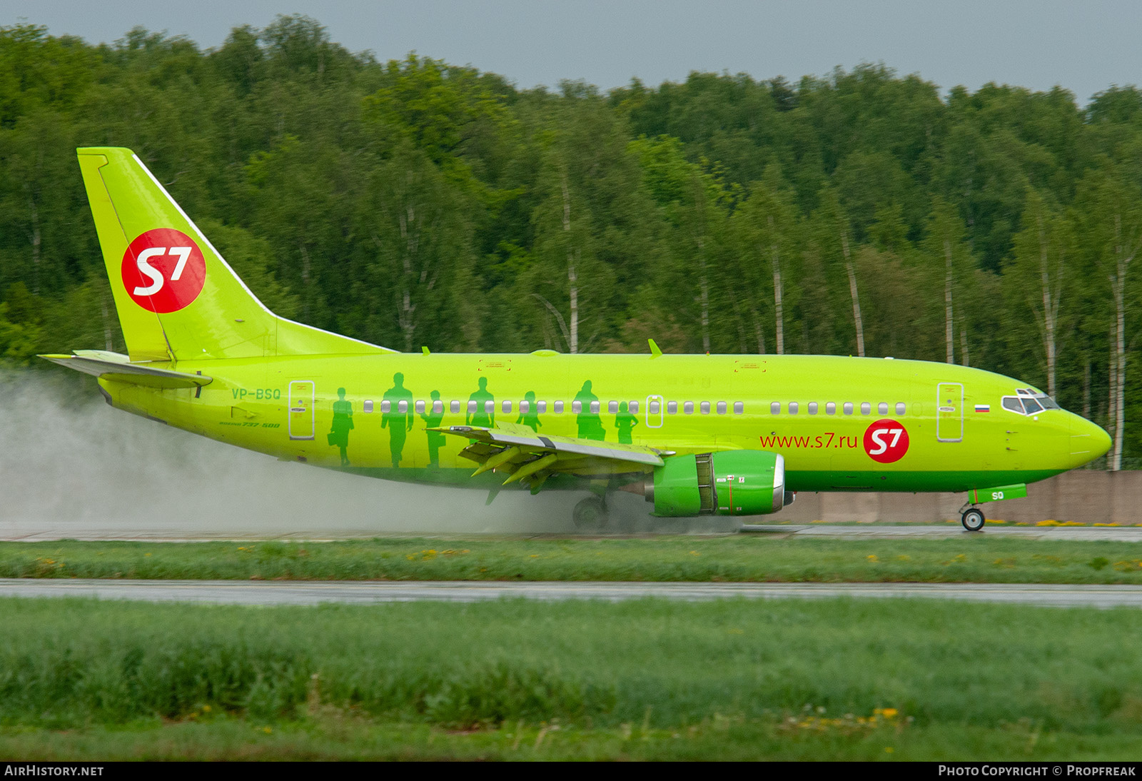 Aircraft Photo of VP-BSQ | Boeing 737-522 | S7 Airlines | AirHistory.net #571452