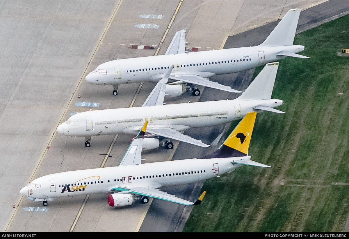 Aircraft Photo of OE-IWH | Boeing 737-86J | Asky Airlines | AirHistory.net #571501