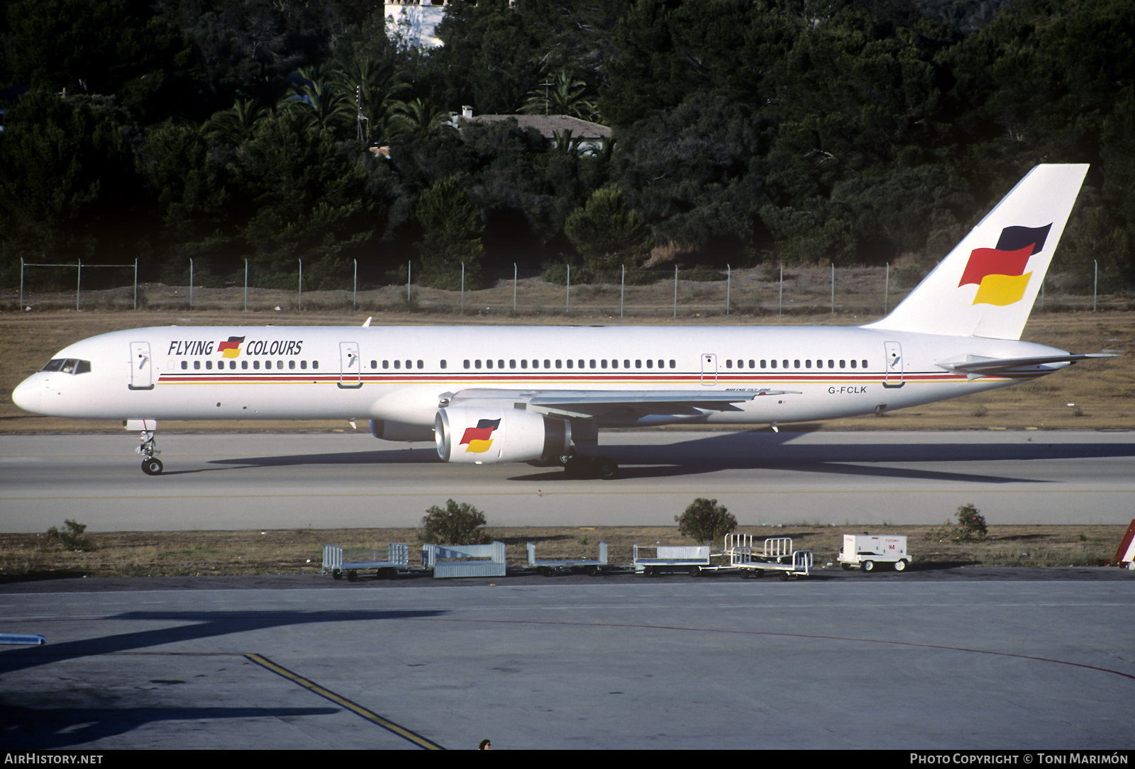 Aircraft Photo of G-FCLK | Boeing 757-2Y0 | Flying Colours Airlines | AirHistory.net #571577