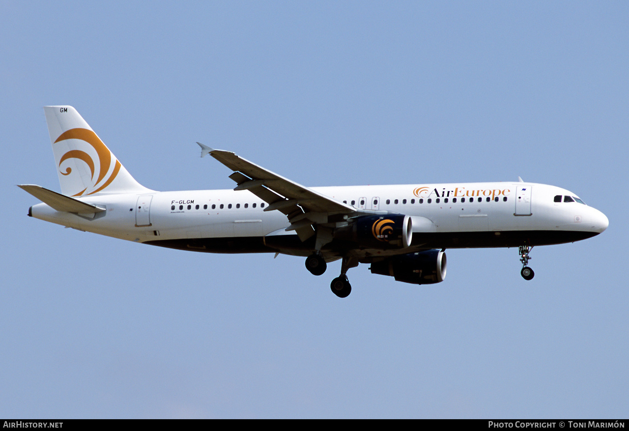 Aircraft Photo of F-GLGM | Airbus A320-212 | Air Europe | AirHistory.net #571588